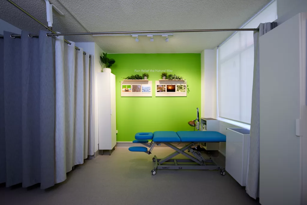 acupuncture treatment room